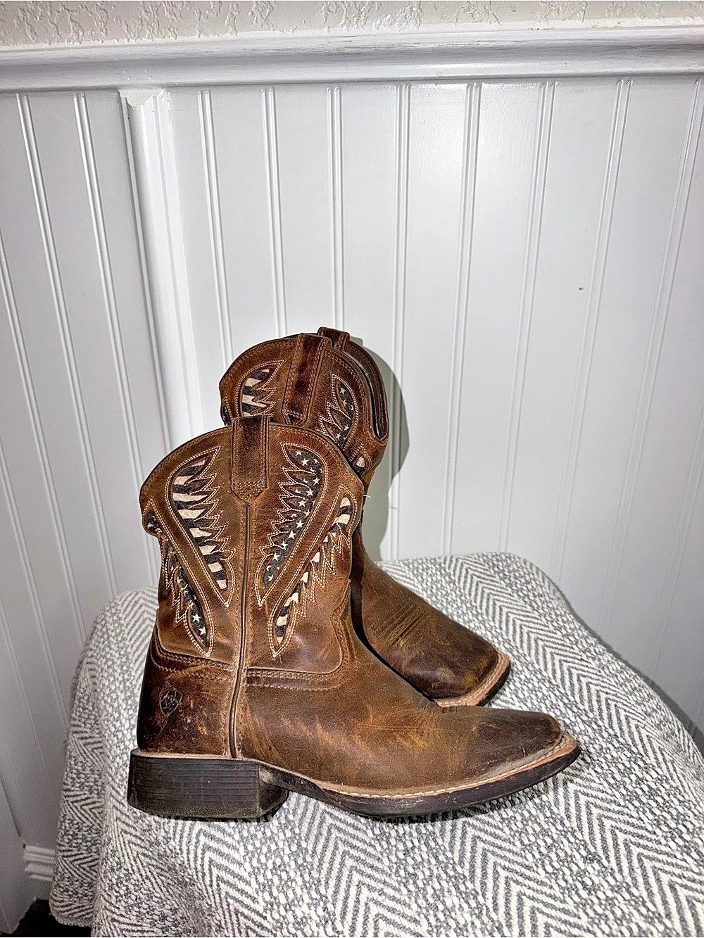 Ariat Quickdraw VentTEK Western Boot
Square Toe
US 1.5 Kids